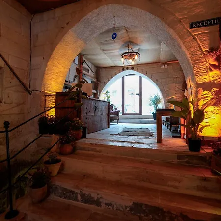 My Cave ネヴシェヒル
