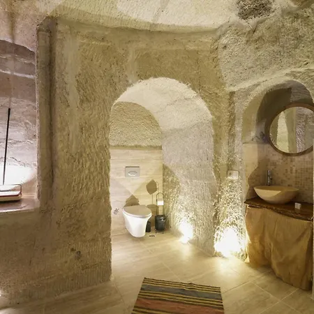 Hotel My Cave *
