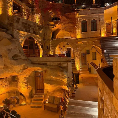 Hotel My Cave *