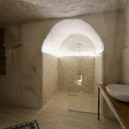 Отель My Cave *