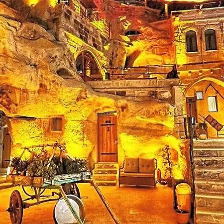 Отель My Cave *