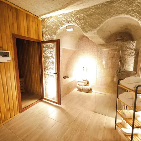 Отель My Cave *