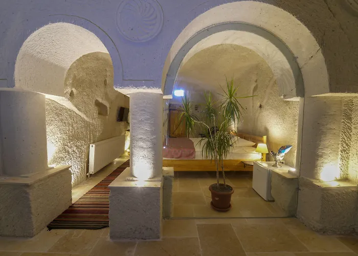 My Cave מלון נבשהיר