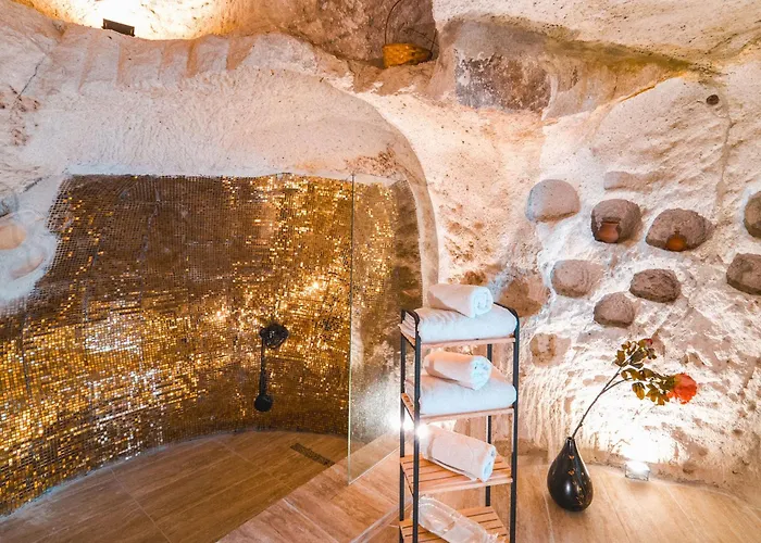 My Cave נבשהיר